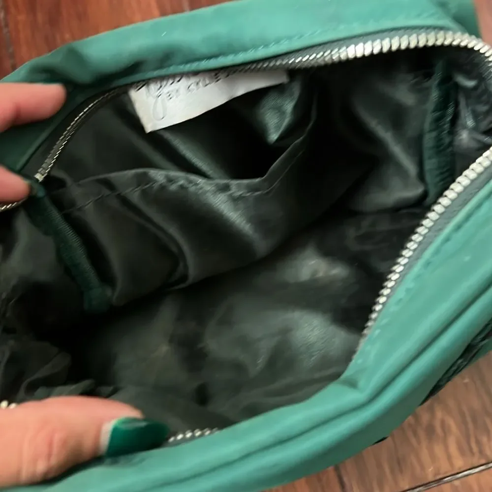 BRAND NEW - Teal Green KYLIE Makeup Bag - Zipper Cosmetic Case - Rare Find